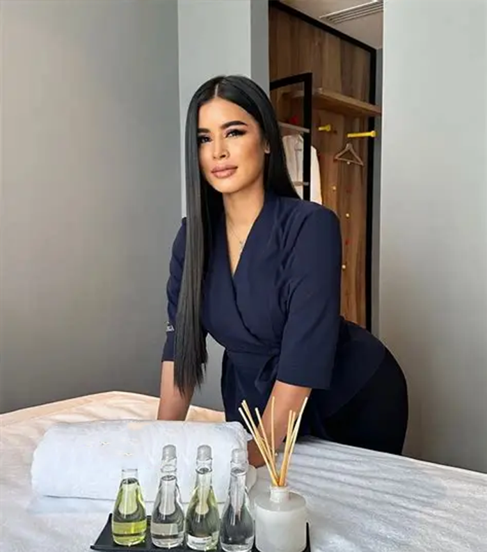 Elena Russian Spa Therapist Mahipalpur